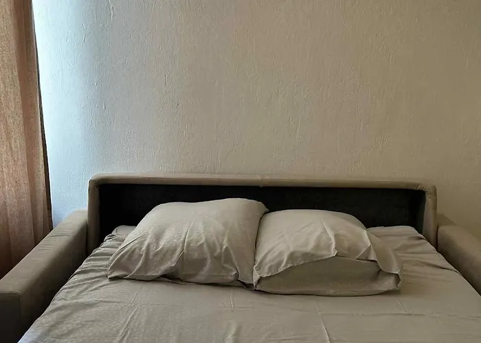 Juan Les Pins Centre, 3-person With Mezzanine